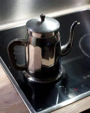 Kann man mit einer Kaffeemaschine Wasser kochen