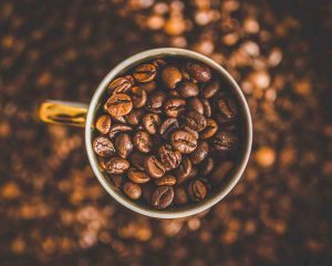 Wie viel Koffein ist in Half Caff Coffee 2