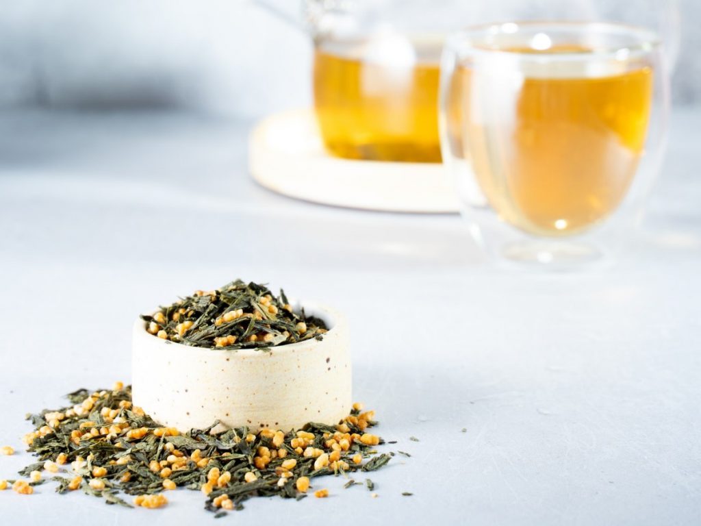 1675886943 Genmaicha Eine Mischung aus gerostetem Naturreis und grunem Tee